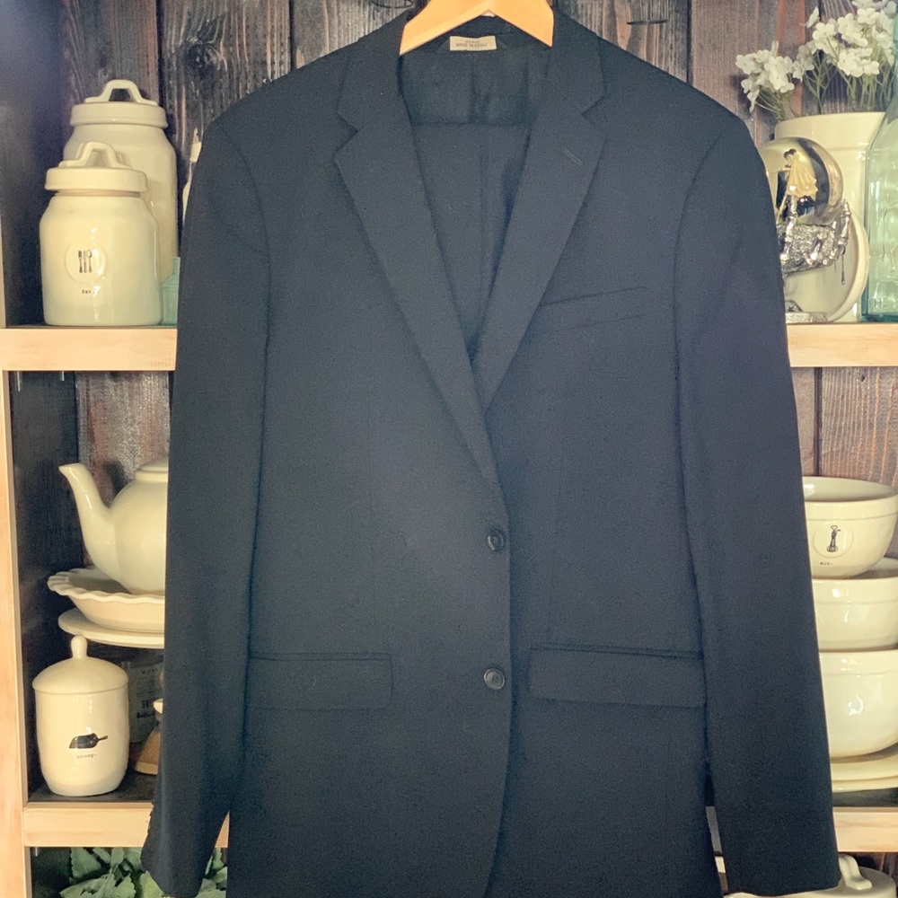 Banana Republic Tailored Fit Suit